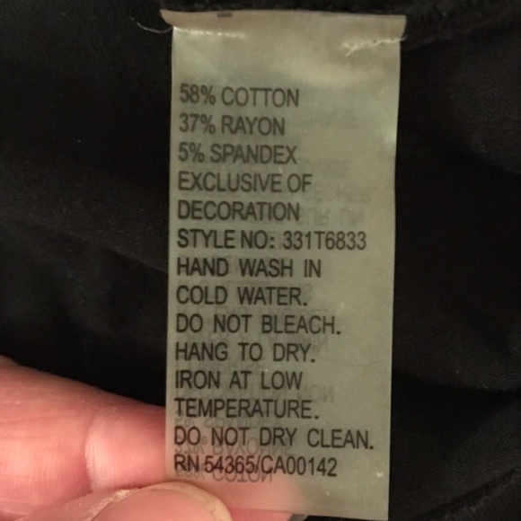 Peter Nygard Long Sleeve Embellished Top - Picture 2 of 4